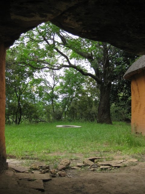 masitise cave house